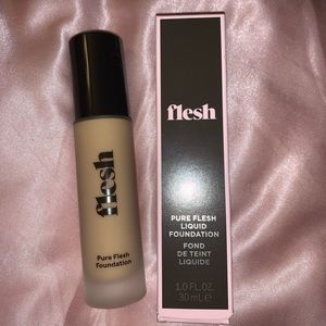 🆕 Flesh Pure Flesh Foundation in 15 French Toast